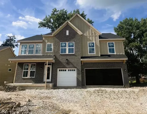 9564 Hemingway Dr, Indianapolis, IN 46239