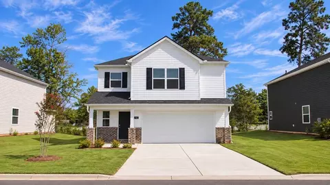 142 Evergreen Cir, Rossville, GA 30741