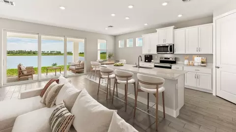 Kitchen - 17950 Shade Tree Loop, Punta Gorda, FL 33982 photo 2 of 8