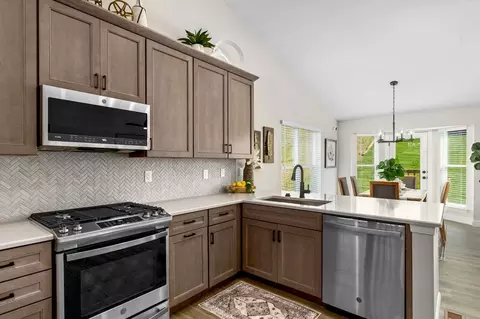 Kitchen - 1 Hazel Ct, Wright City, MO 63390 photo 7 of 23