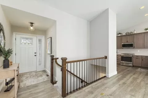 Entry Way - 1 Hazel Ct, Wright City, MO 63390 photo 4 of 12