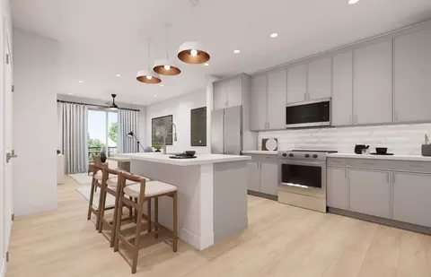 9475 Sprague Ave # B, Fairfax, VA 22031