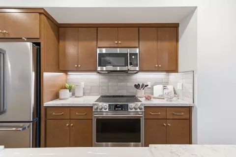 Kitchen - 4301 Elderbrook Ln, Pleasanton, CA 94566 photo 2 of 4