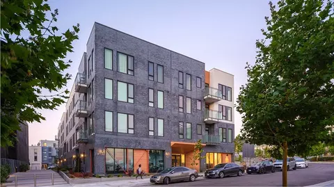 52 Kirkwood Ave #403, San Francisco, CA 94124