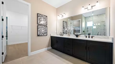 Bath - 10614 Eclipse St, Sarasota, FL 34241 photo 1 of 10