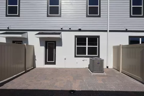 Exterior - 1389 Hyde St, Saint Cloud, FL 34771 photo 3 of 12