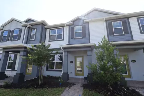 Exterior - 1389 Hyde St, Saint Cloud, FL 34771 photo 3 of 11