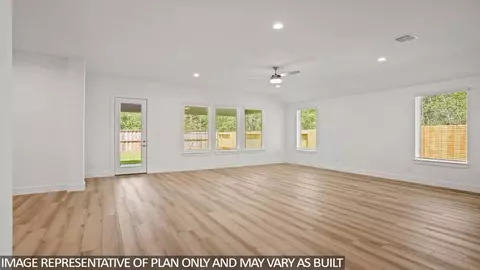Living - 1140 Skyline Trails Ave, Conroe, TX 77303 photo 1 of 1