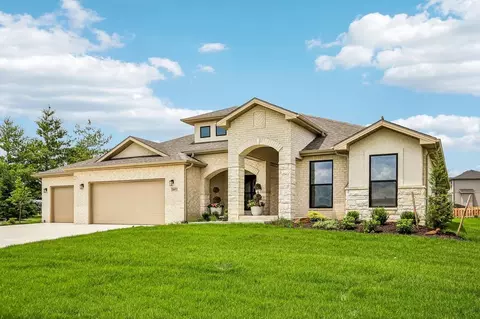16572 W 166th Pl, Olathe, KS 66062