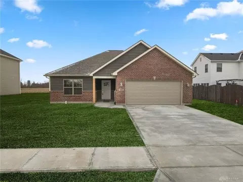 Exterior - 2759 Executive Dr, Troy, OH 45373 photo 3 of 3