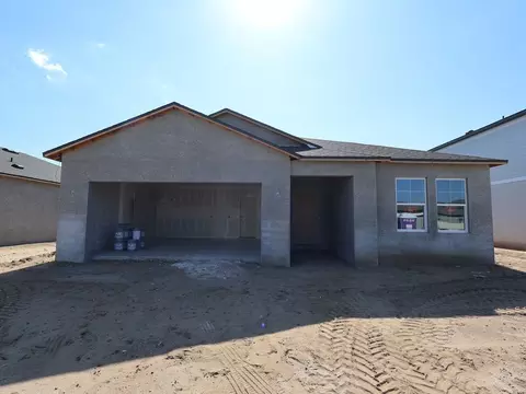 12305 Stirrup Dr, Dade City, FL 33525
