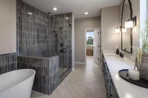 Bath - 7953 Monet Dr, Mason, OH 45040 photo 1 of 2