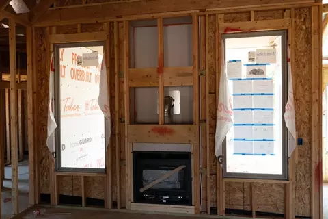 Living - 8824 Sansa St, Arcadia, OK 73007 photo 2 of 7