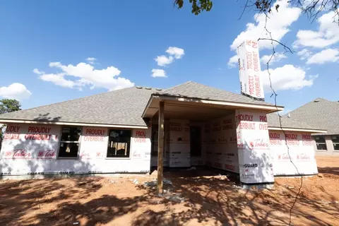 Exterior - 8824 Sansa St, Arcadia, OK 73007 photo 10 of 18