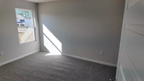 Bedroom - 6383 June Bug Dr, Milton, FL 32583 photo 6 of 17
