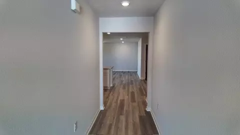 Entry Way - 6383 June Bug Dr, Milton, FL 32583 photo 4 of 11