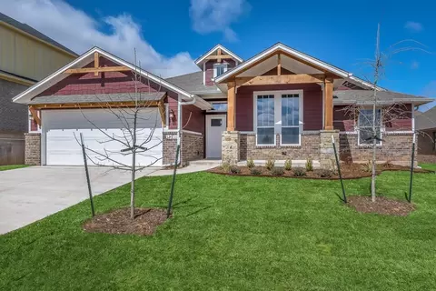 Exterior - 16140 Tall Grass Dr, Moore, OK 73170 photo 7 of 15
