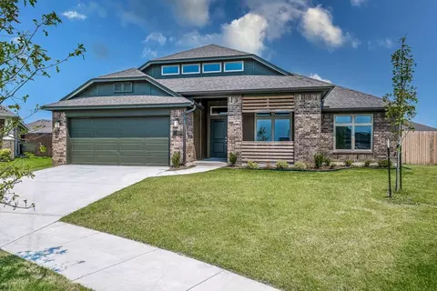 Exterior - 16140 Tall Grass Dr, Moore, OK 73170 photo 11 of 15