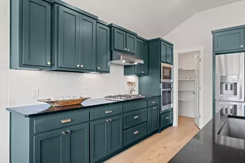 Kitchen - 16140 Tall Grass Dr, Moore, OK 73170 photo 5 of 5
