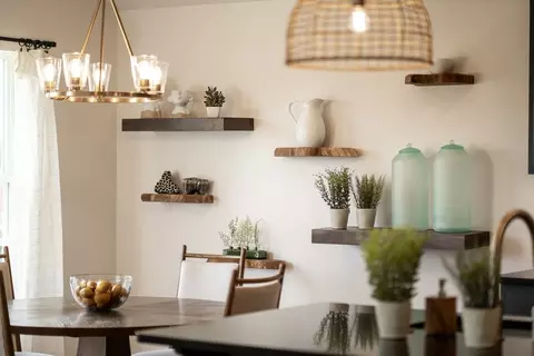 Dining - 16140 Tall Grass Dr, Moore, OK 73170 photo 2 of 2