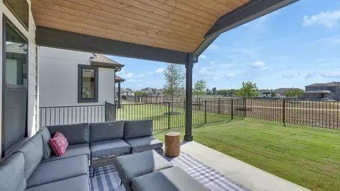 Exterior - 931 Cherrystone Loop, Buda, TX 78610 photo 6 of 10