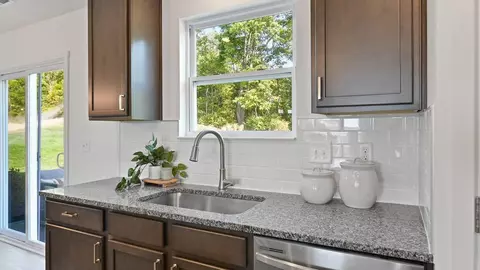 Kitchen - 227 Monroe Ave, Ranson, WV 25438 photo 6 of 9