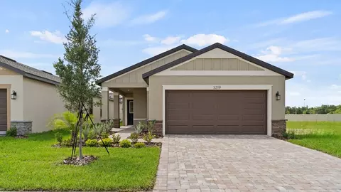 3105 Cup Dr, Lakeland, FL 33803