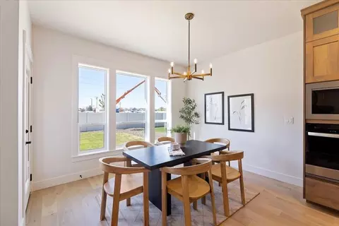 Dining - 320 N Palmer Ln, Eagle, ID 83616 photo 1 of 3