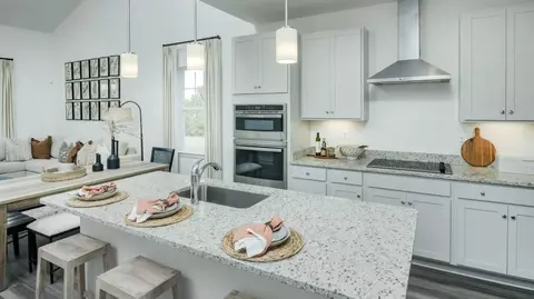 Kitchen - 85 Sandy Bottom Cir, Ranson, WV 25438 photo 5 of 10