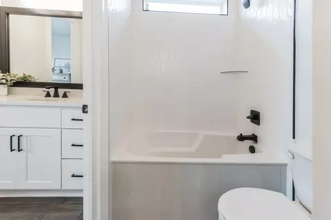 Bath - 9113 Blackhawk Dr, Temple, TX 76502 photo 4 of 6