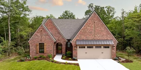 268 Stonehenge Dr, Crossville, TN 38555
