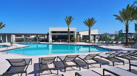 Exterior - 865 Cheyne Loop UNIT 2, Chula Vista, CA 91911 photo 5 of 6