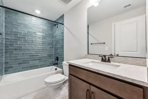 Bath - 9894 Obin Ln, Waldorf, MD 20601 photo 1 of 13