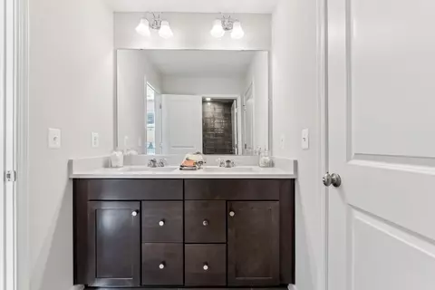 Bath - 9894 Obin Ln, Waldorf, MD 20601 photo 5 of 13