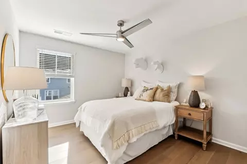 Bedroom - 9894 Obin Ln, Waldorf, MD 20601 photo 5 of 15