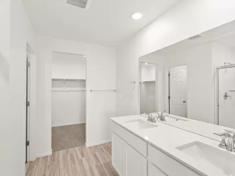 21107 E 65th Ave, Aurora, CO 80019