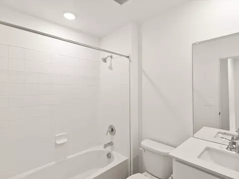Bath - 21107 E 65th Ave, Aurora, CO 80019 photo 1 of 3
