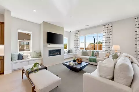 Living - 1231 Carson River Dr, Lincoln, CA 95648 photo 1 of 12