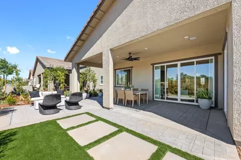 Exterior - 1231 Carson River Dr, Lincoln, CA 95648 photo 19 of 34