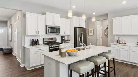 Kitchen - 20156 68th Ave, Corcoran, MN 55340 photo 3 of 8