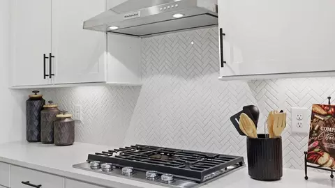 Kitchen - 1312 Sefton Ave, Anderson, SC 29621 photo 6 of 11