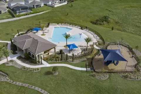View/Area - 7660 Trapani Loop, Clermont, FL 34714 photo 3 of 7