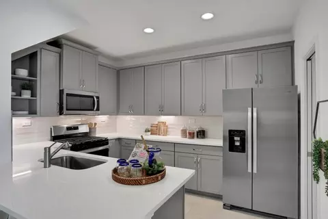 Kitchen - 357 Woods Ln, Saint Augustine, FL 32092 photo 6 of 9
