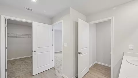 Entry Way - 17521 Whiskey Creek Trl, Parrish, FL 34219 photo 2 of 3