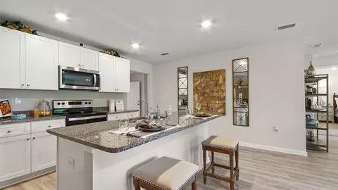 Kitchen - 20 Elderberry St, Freeport, FL 32439 photo 3 of 5