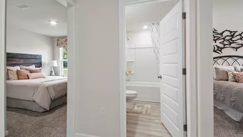 Entry Way - 20 Elderberry St, Freeport, FL 32439 photo 5 of 9
