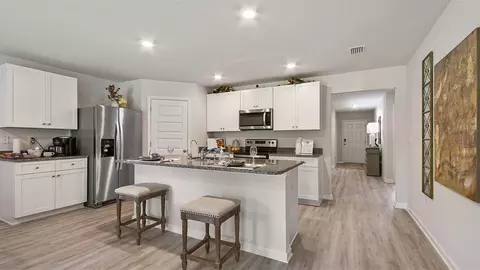Kitchen - 20 Elderberry St, Freeport, FL 32439 photo 4 of 5