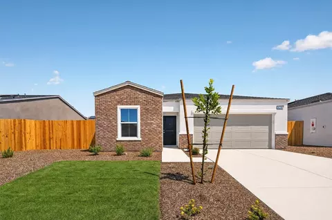 8236 Wandesford Dr, Bakersfield, CA 93311