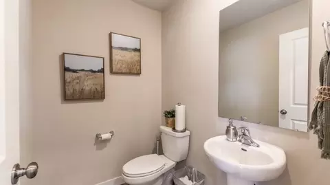 Bath - 2164 E Swallow Dr, Eagle Mountain, UT 84005 photo 3 of 6
