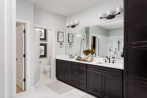 Bath - 5700 Ruby Falls Dr, Prospect, KY 40059 photo 1 of 3